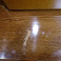 鏡面テーブルの傷補修